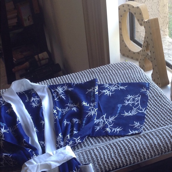 Kimono Pjs - Picture 2 of 8